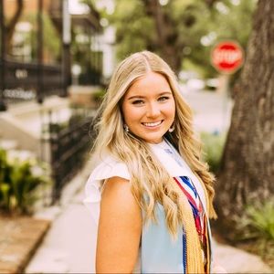 Meet your Posher, Taylor